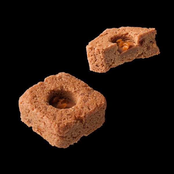 Decadent Kourabiedes (Caramel-flavoured all-butter biscuits)